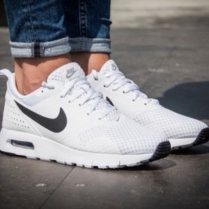 Nike Air Max Tavas